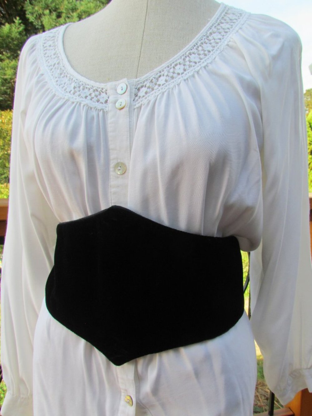 VELVET BELT, COSTUME WAIST CINCHER w CRISSCROSS TIE; THEATER, OPERA PIRATE WENCH